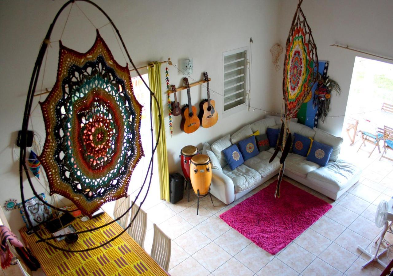 Happy Hippies House Apartamento Sainte-Rose Exterior foto