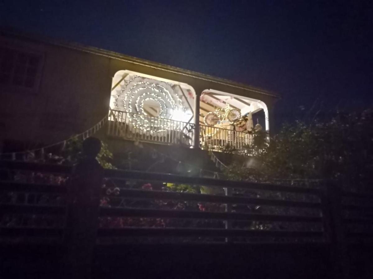 Happy Hippies House Apartamento Sainte-Rose Exterior foto
