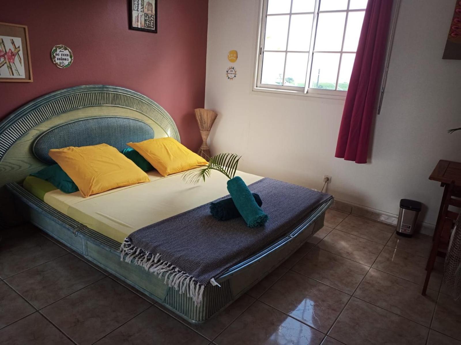 Happy Hippies House Apartamento Sainte-Rose Quarto foto