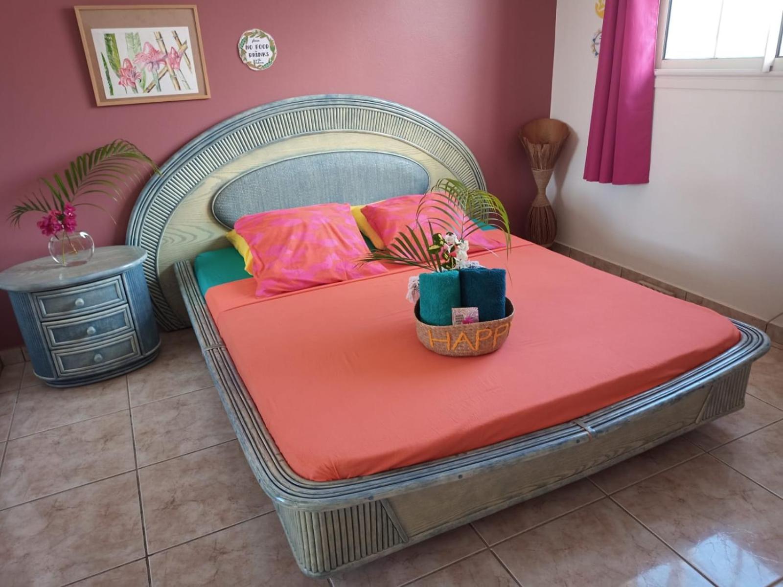 Happy Hippies House Apartamento Sainte-Rose Quarto foto